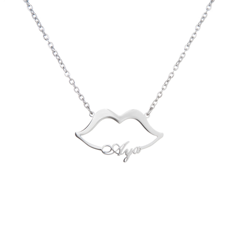 Personalised Lips Name Necklace – Engraved Pendant