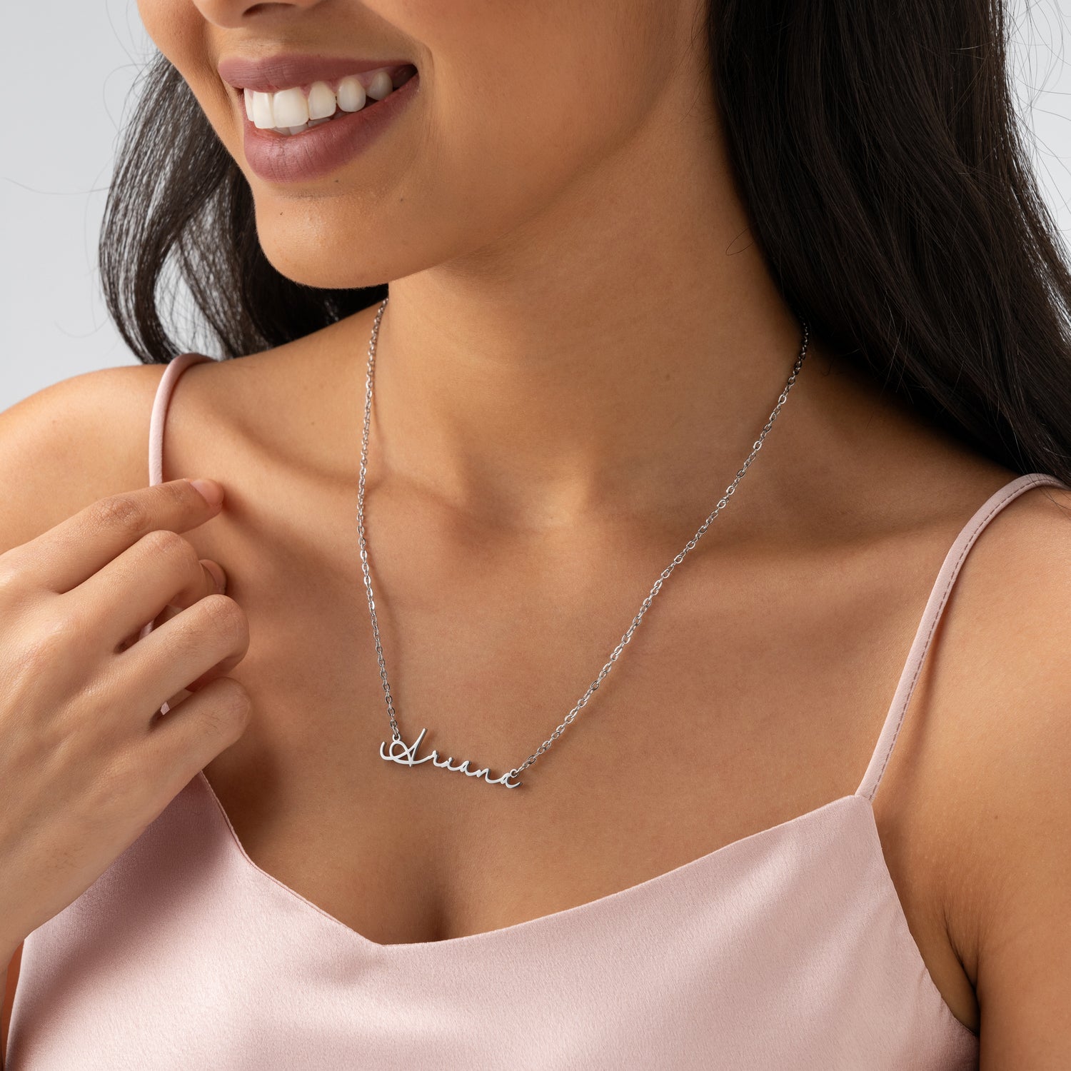 Horizontal Signature Name Necklace – Personalised in Script Font