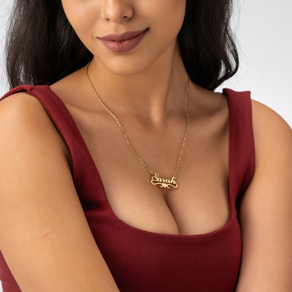 Personalised Wavy Heart Necklace with Elegant Arabesque Details